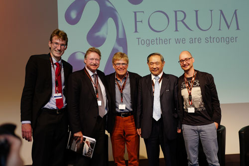 Dr. Li Shares Remarks on “Together We Are Stronger” at International Forum in Switzerland