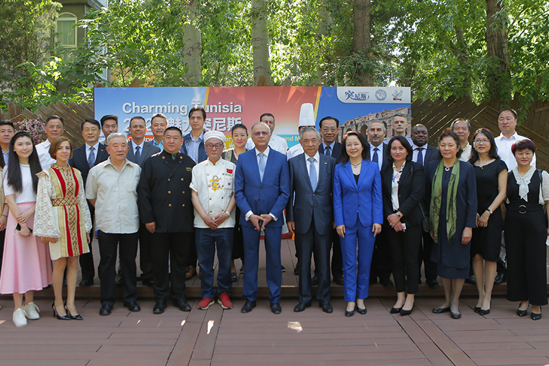 China and Tunisia Hold “Silk Road”Food Culture Interactive Activities in Peace Garden